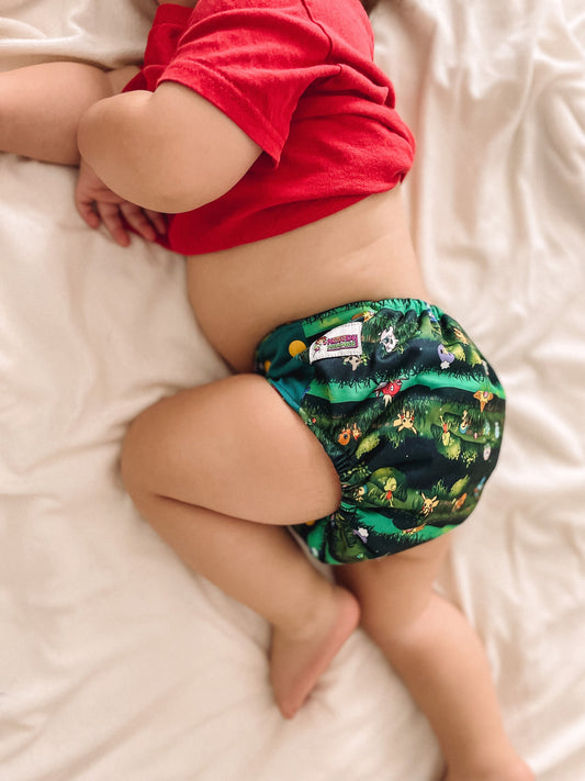 A Guide to Cloth Diapering Overnight: Tips for Leak-Free Sleep